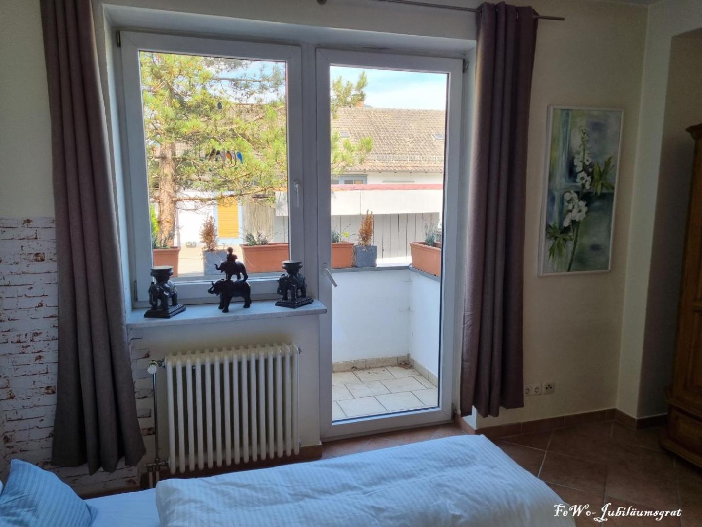 Haus Kreuzeckwiese - Fewo Juebilaumsgrat Гармиш-Партенкирхен Экстерьер фото